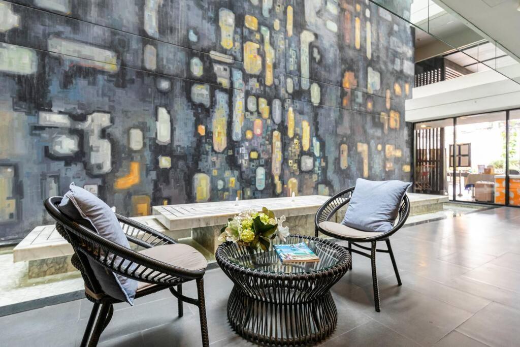 בנגקוק Stylish 1 Bedroom, Nice Pool,Bts Asok, Sukhumvit מראה חיצוני תמונה