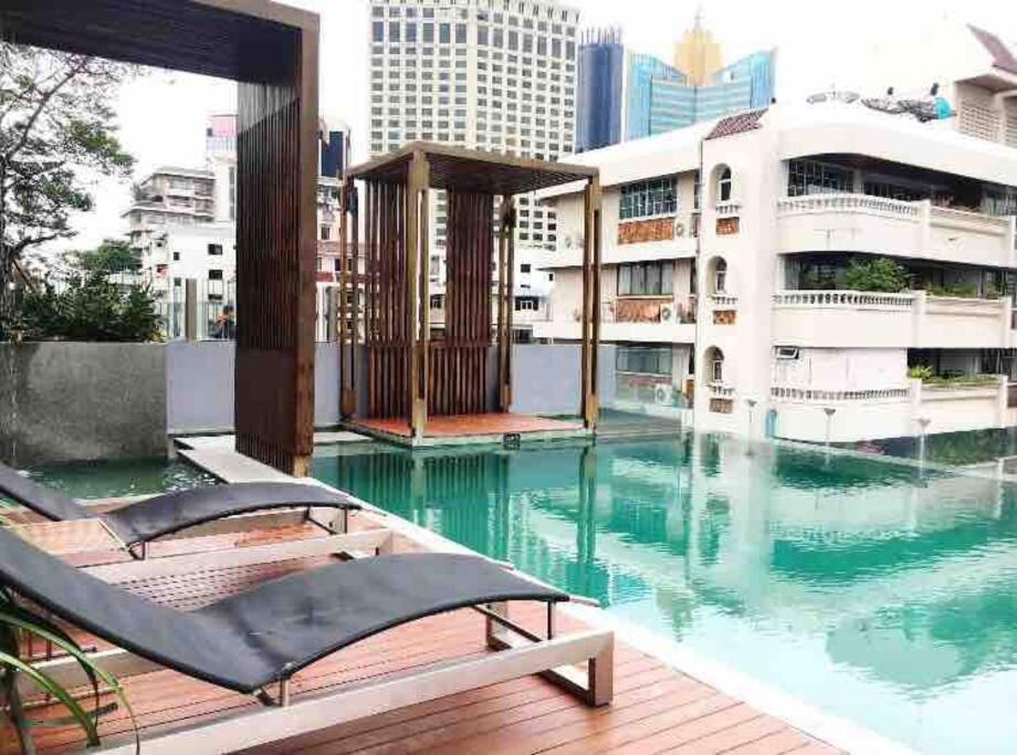 בנגקוק Stylish 1 Bedroom, Nice Pool,Bts Asok, Sukhumvit מראה חיצוני תמונה